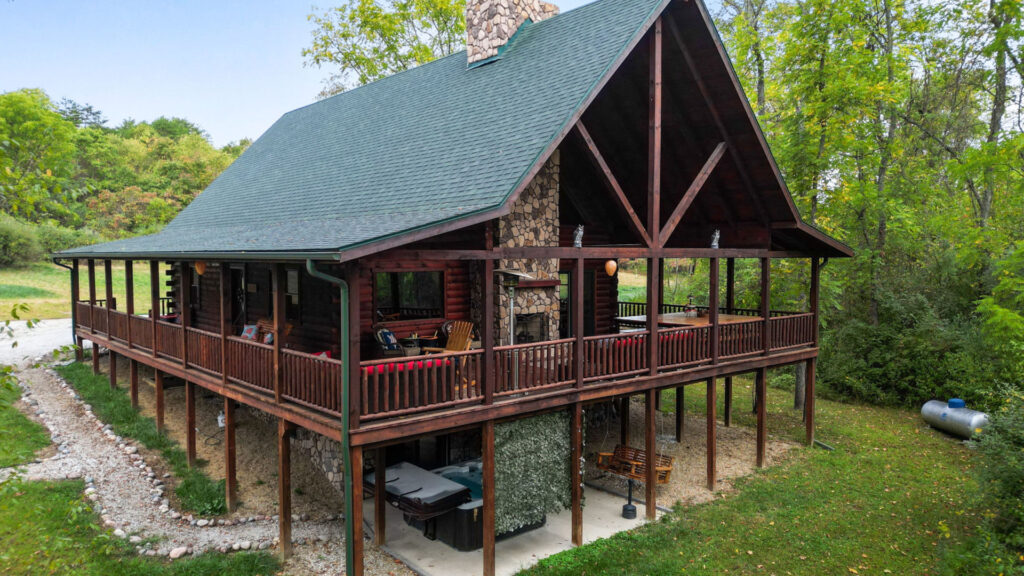 Firefly Hollow Lodge